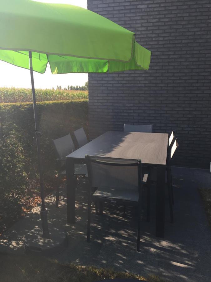 Holiday Home Poire Et Table Wingene Exterior photo